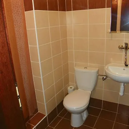 杜姆阿里欧酒店